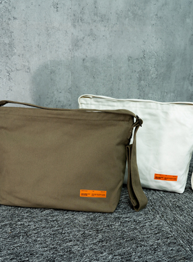 ATCH 斜挎包帆布男女单肩学生简约cityboy工装日系ins超火邮差包