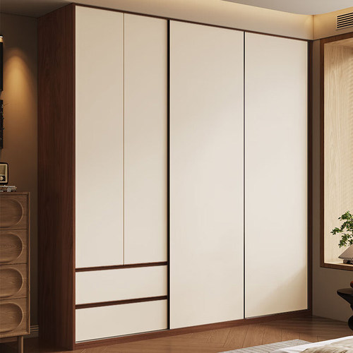 全实木衣柜白色奶油风橡木衣橱家用卧室推拉门小户型现代简约风格