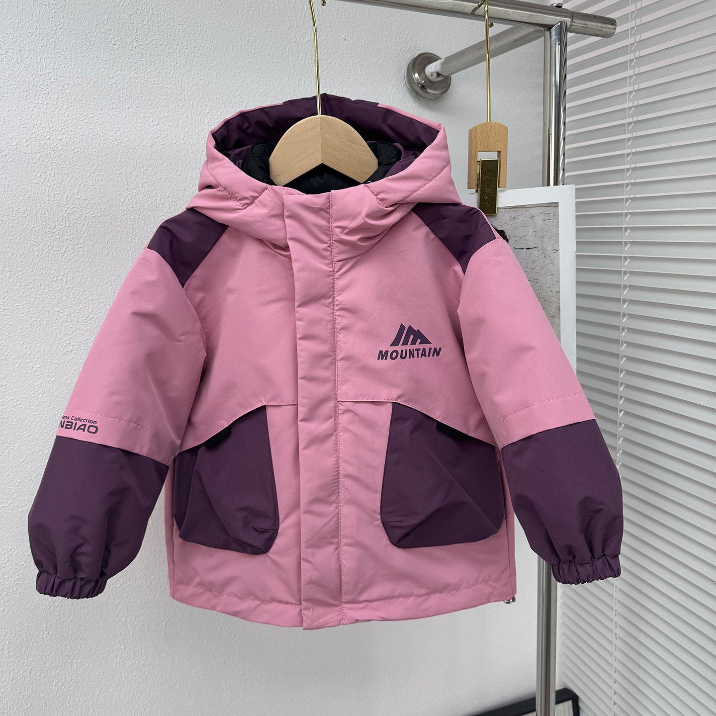 男童女童冲锋衣羽绒服三合一