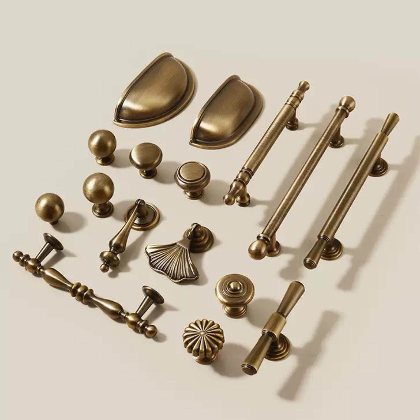 法式古铜色柜门拉手抽屉橱柜实心简约锌合金把手中古风家具五金件