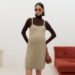 时尚 吊带连衣裙两件套装 套装 毛茸茸针织衫 秋冬款 BELLYWEAR孕妇装