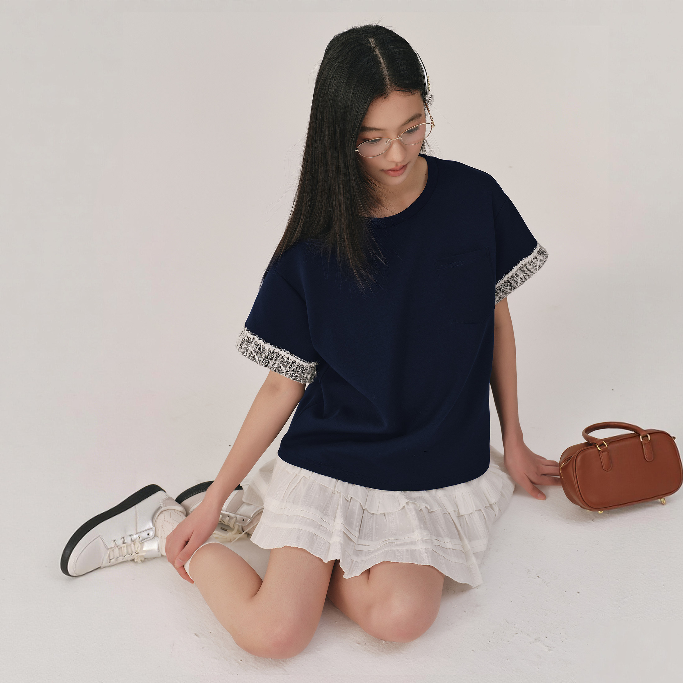 BELLYWEAR孕妇装2026夏季新款高级感修身学院蕾丝时尚拼接T恤上衣