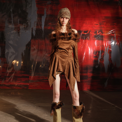 NN-NORTH NODE “风骨”一字肩褶皱卫衣