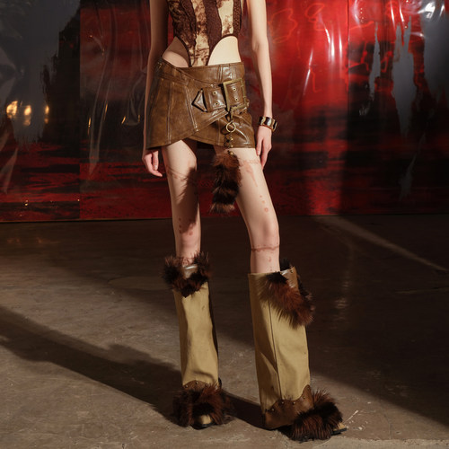 NN-NORTH NODE “绝尘女骑”不规则皮短裙百搭半身裙