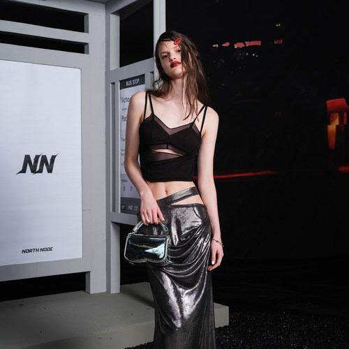 NN-NORTH NODE 网纱拼接天丝镂空吊带背心