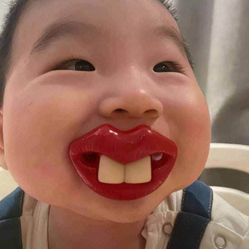 搞笑奶嘴婴儿安抚宝宝硅胶玩具