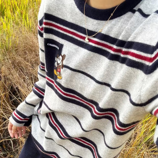 秋冬100%纯羊绒衫女米奇刺绣圆领宽松针织打底衫套头宽松加厚毛衣