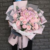 混搭粉玫瑰花束康乃馨生日鲜花速递上海同城花店配送上门小时达