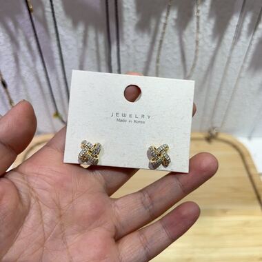 艾妮薇妮饰品新款轻奢满钻缠绕交叉耳钉银针时尚精致个性气质耳环