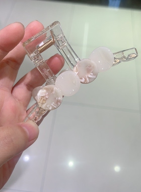 韩系ins奶雾白贝壳抓夹极简清冷感后脑勺鲨鱼夹透明气质日常发饰
