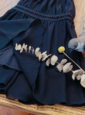 rom2高品质 个性黑色 宫廷风复古褶皱 甜辣风高腰显瘦雪纺半身裙