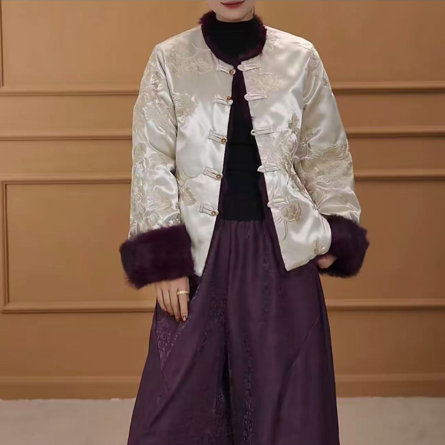 新中式皮毛一体女士加厚唐装外套