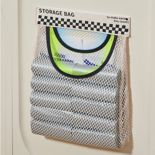 大容量收纳  免钉安装 方便拿取