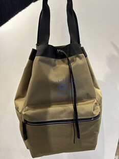 香港专柜代购agnes b.抽绳防水尼龙男款百搭双肩背包书包 24春夏