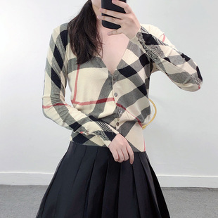 明星同款刘美人秋季印花针织长袖开衫2025春秋新款女士小外套