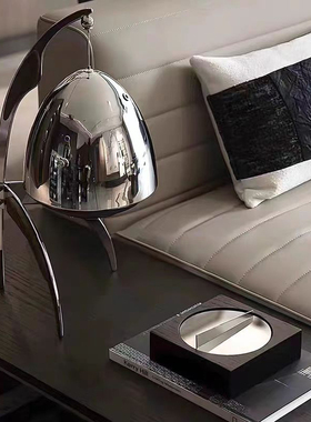 【可开票】高端尖脚蓝牙音响摆件