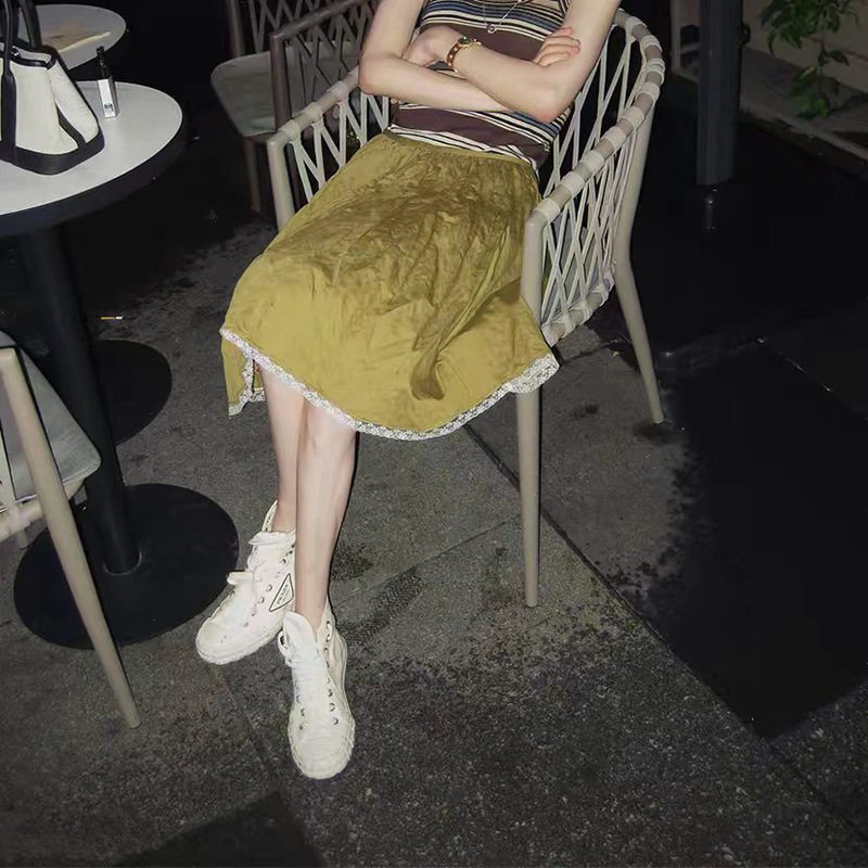 做货中独特秀场同款轻奢感金属丝棉蓬感设计感蕾丝边A字半身裙