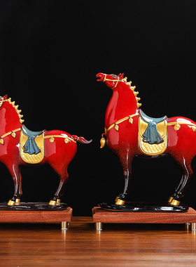 马年陶瓷马到成功红色马摆件