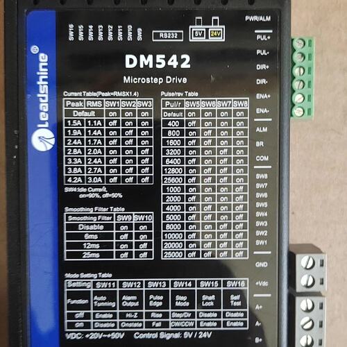 议价雷赛步进驱动器DM542 电机57CM26可维修