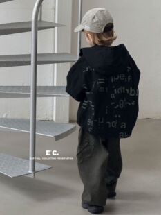 尔菲梵Ec潮牌男孩宝宝小童装冬季款加绒字母连帽休闲工装外套酷