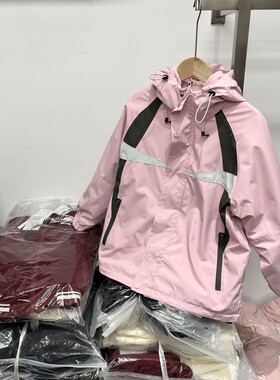 实体店品质少女中大童装冬季款加绒加厚二合一冲锋衣风衣外套夹克
