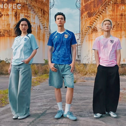 大连鲲城足球俱乐部授权卡尔美球员/球迷版彩蓝色球衣3651ZB131