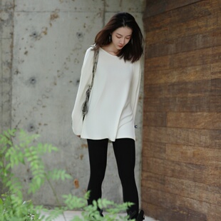 T恤V领 秋冬内搭叠穿加厚时髦舒适打底长袖 纪小白针织休闲 云肌