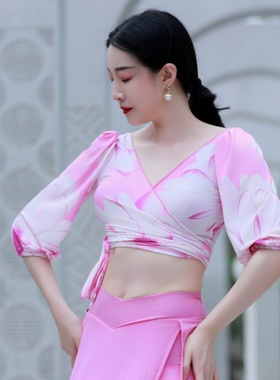 纪小白原创肚皮舞绑带上衣印花泡泡袖个性夏季款显瘦遮肉前后两穿