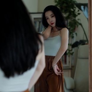 胸垫秋冬款 纪小白原创防震吊带舞者通勤上衣东方舞上装 一片式