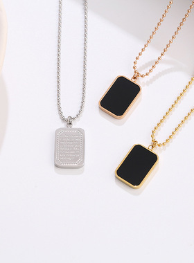 黑色方牌钛钢吊坠颈链女锁骨链