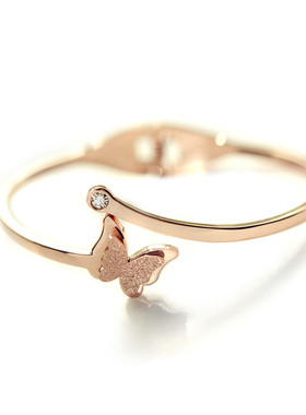 磨砂蝴蝶有钻钛钢镀18K金手环
