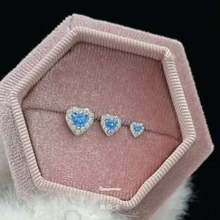 明日见｜蓝色海盐 超闪爱心锆石清新感通体925银耳钉精致高级感