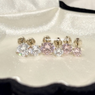 明日见｜小灯泡 爆闪浅咖金粉白钻耳骨钉5A锆石耳蜗养耳洞316钛钢