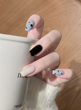 【简单爱】2025新款手工穿戴甲短款蓝色小奶牛美甲黑色显白可爱