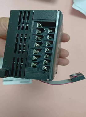 日本OMRON欧姆龙模拟输入输出单元CP1W-MAD44