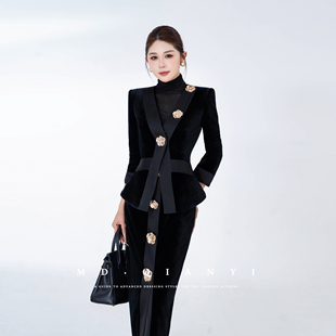 疏朗格局 气质套装 2025冬季 百搭收腰修身 新款 MD千亿