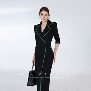 气质时尚 MD千亿 新款 2025秋季 百搭收腰连衣裙毛呢外套 夜色温柔