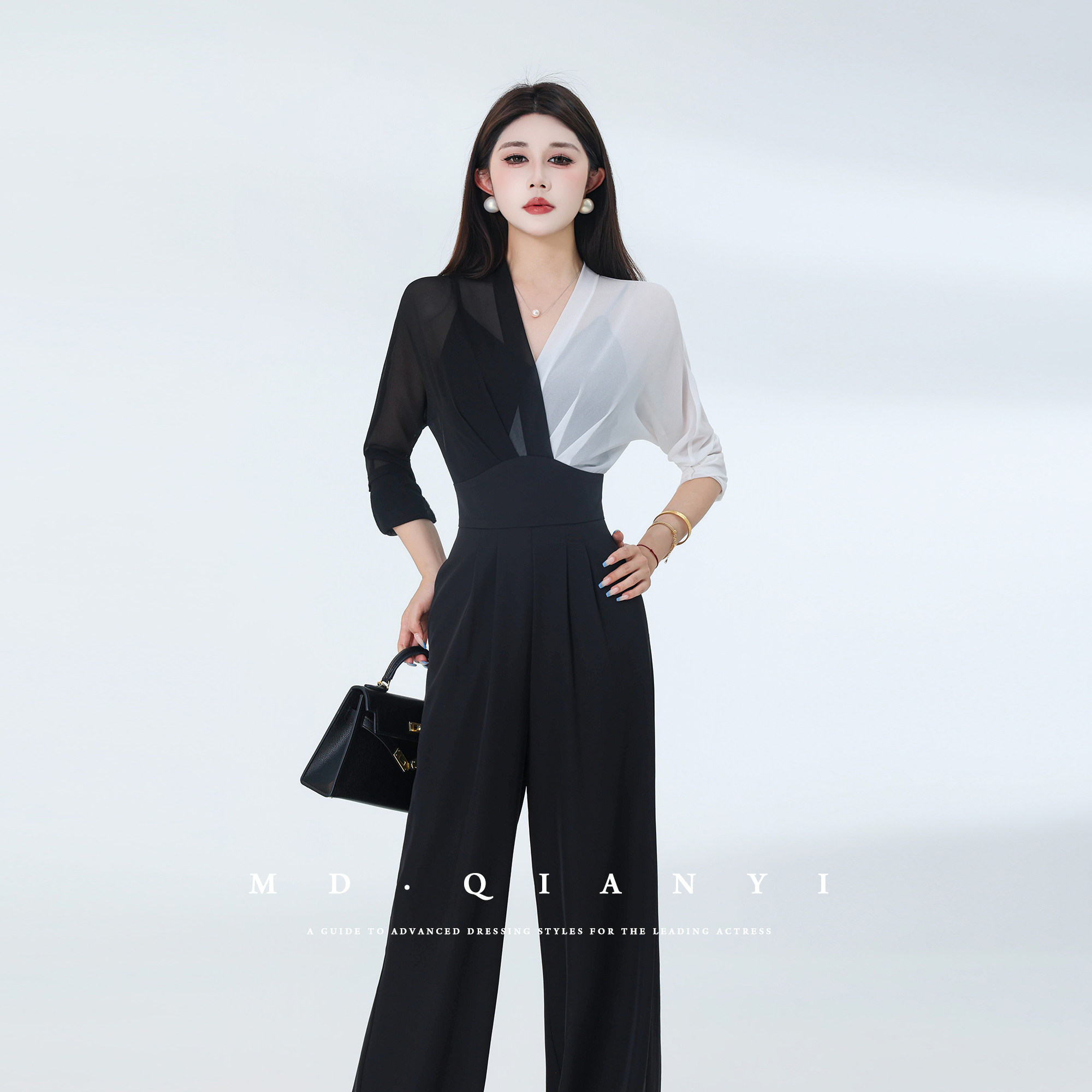 MD千亿【时尚撞色】2026夏季新款显瘦气质高腰轻奢连体裤