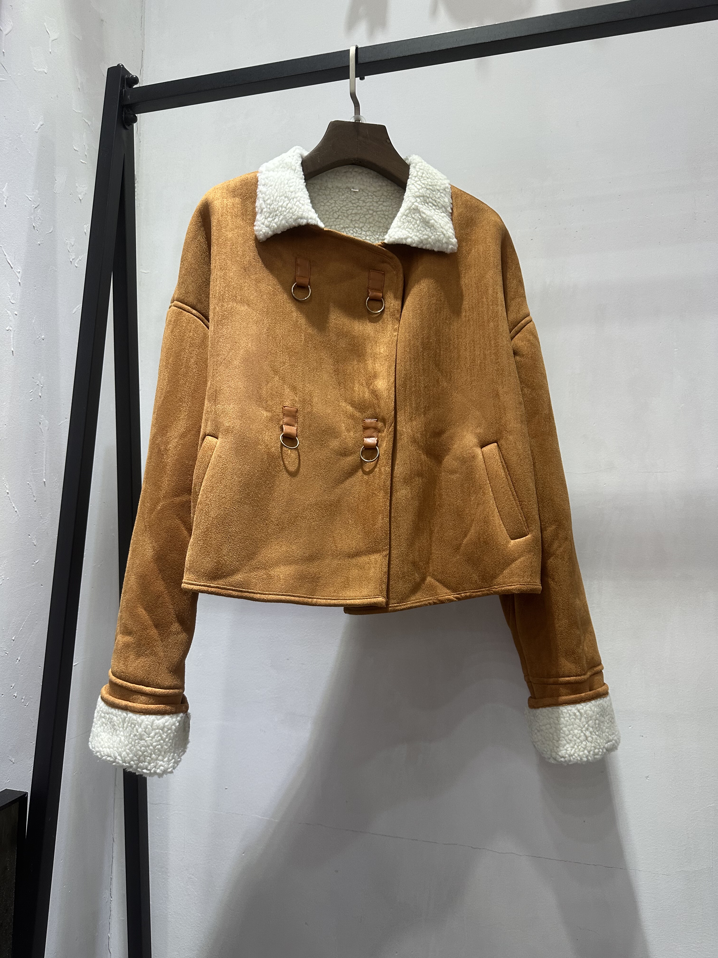 冬季仿鹿皮绒短外套