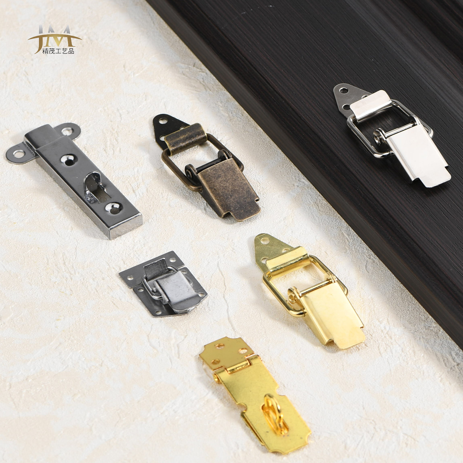 仿古金色铁材质小门扣插销门铁配件柜门抽屉装饰扣门扣锁折叠,基础建材,铰链,淘宝优惠券,粉丝福利购,淘宝优惠卷