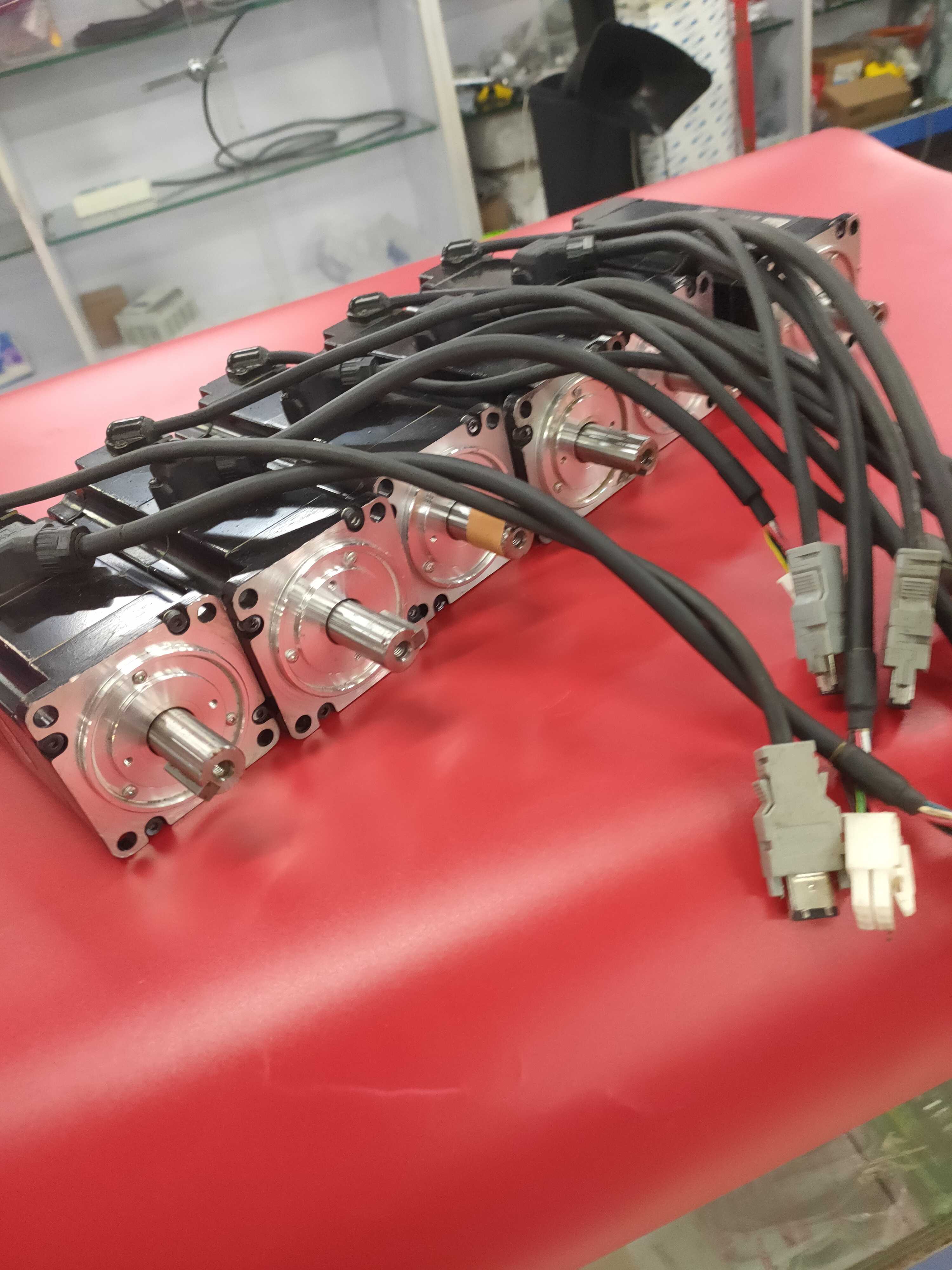 安川SGM7J-04AFC6E现货出售测试发货 欢迎询价