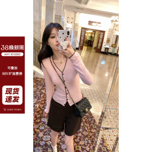 新品 现货 女秋装 恋恋笔记桑蚕丝羊毛巧克力粉拼色针织开衫 AHY