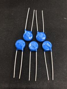 S10K420 直插压敏电阻 原装正品 进口