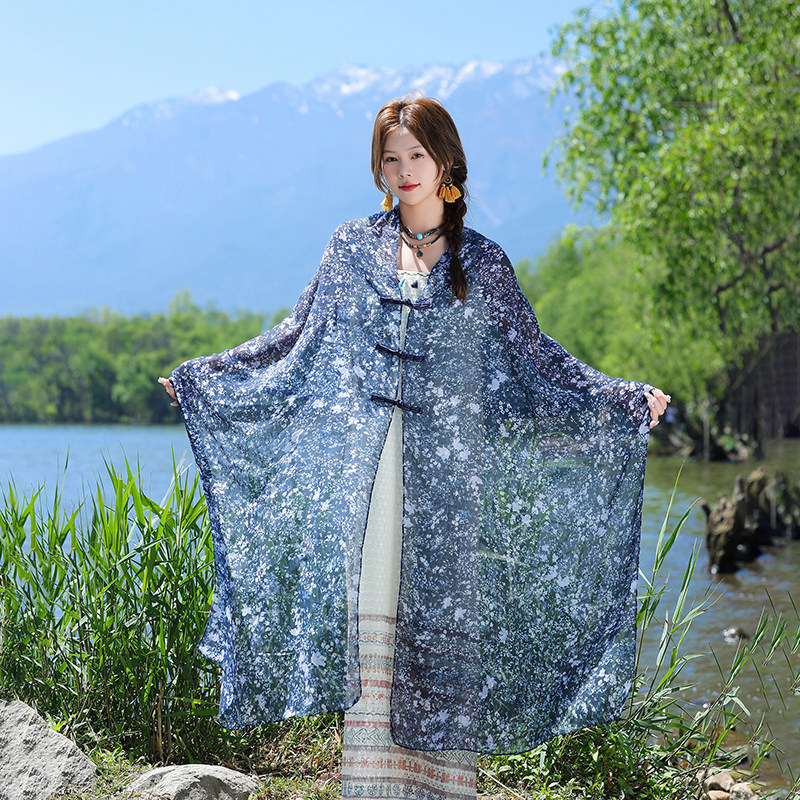 夏季新中式盘扣披肩民族风拍照旅游沙滩巾薄款斗篷披风复古百搭女