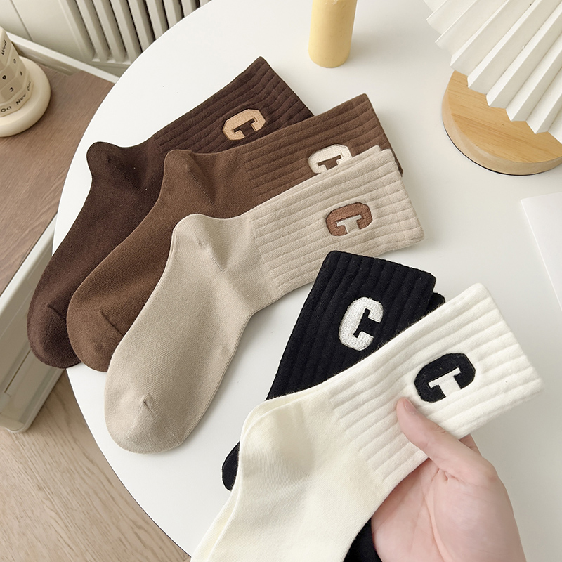 网红字母袜子女ins潮外中筒纯棉