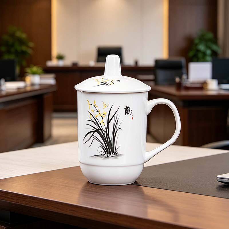陶瓷水杯带盖办公会议杯梅兰竹菊茶杯家用喝水杯子陶瓷食品级水杯
