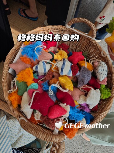 手工清迈代购正品现货可爱三角包