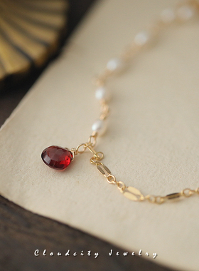 不对称设计石榴石淡水珍珠手链