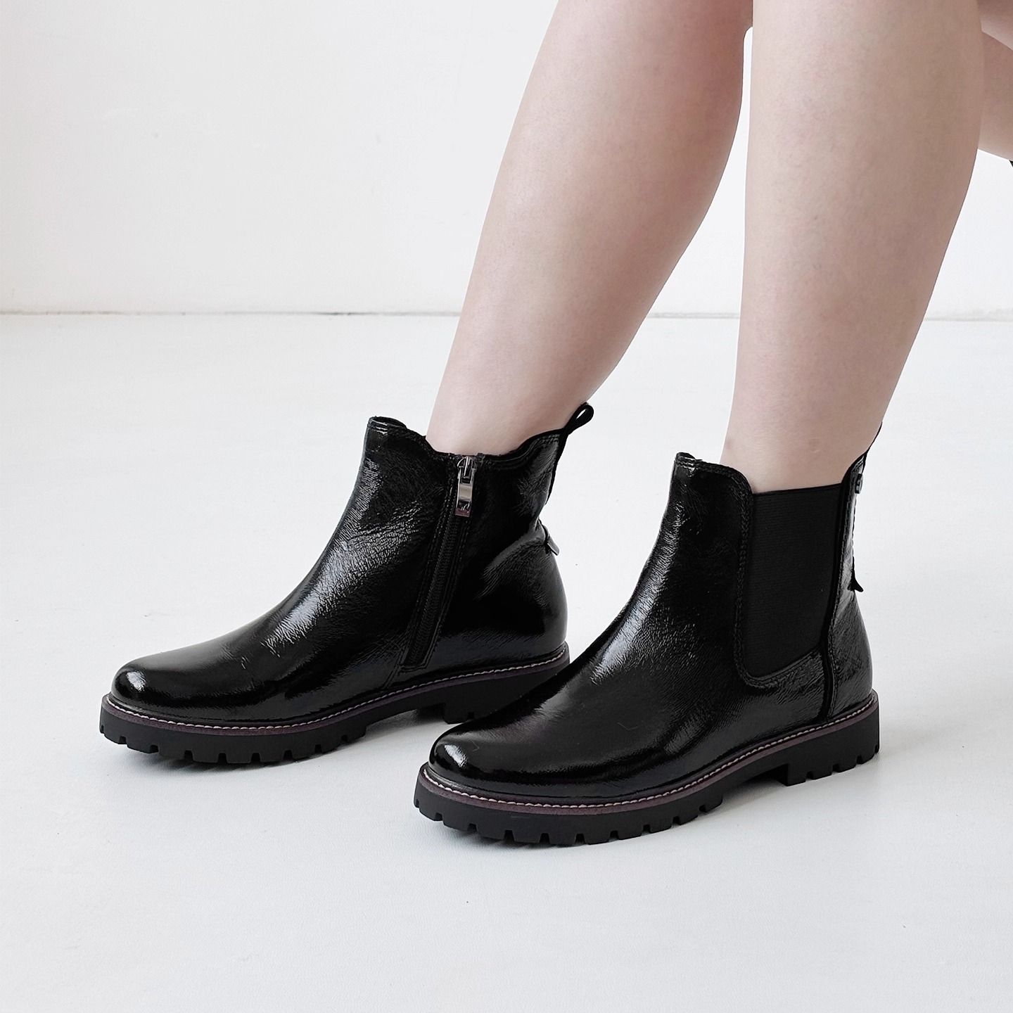 CAPRICE凯蝴蝶牛皮舒适切尔西靴