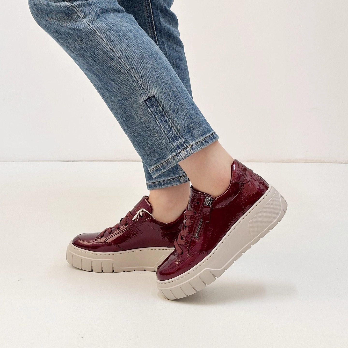 德国Gabor嘉宝嘉步女鞋2025秋冬新品牛皮厚底时尚休闲鞋73.220